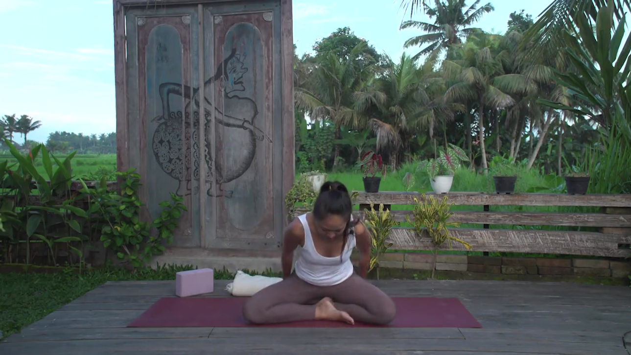 1T Gentle Prenatal pt3 - Cool down stretch and breathing practice(12 mins)